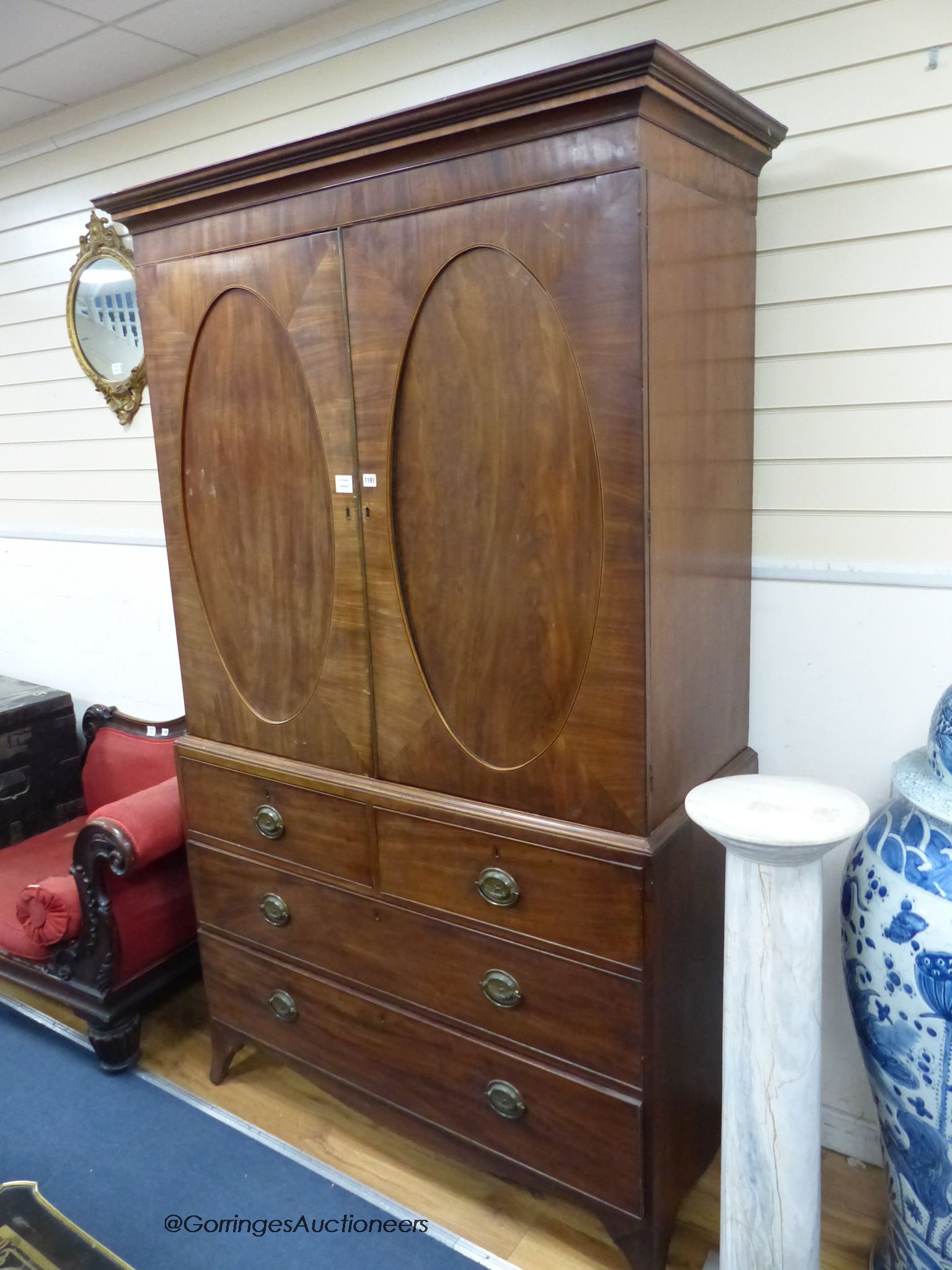 A Regency mahogany linen press. (No slides) W-127, D-56, H-210cm.